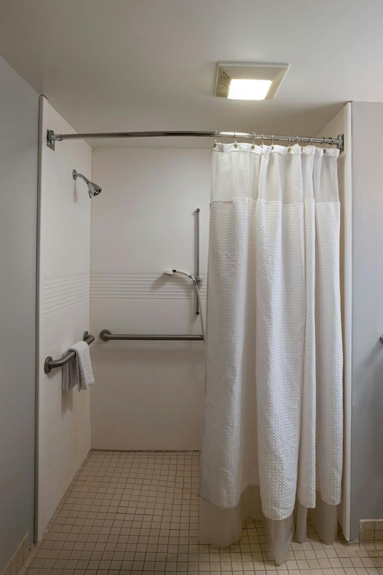 Towneplace Suites By Marriott Baton Rouge South Экстерьер фото
