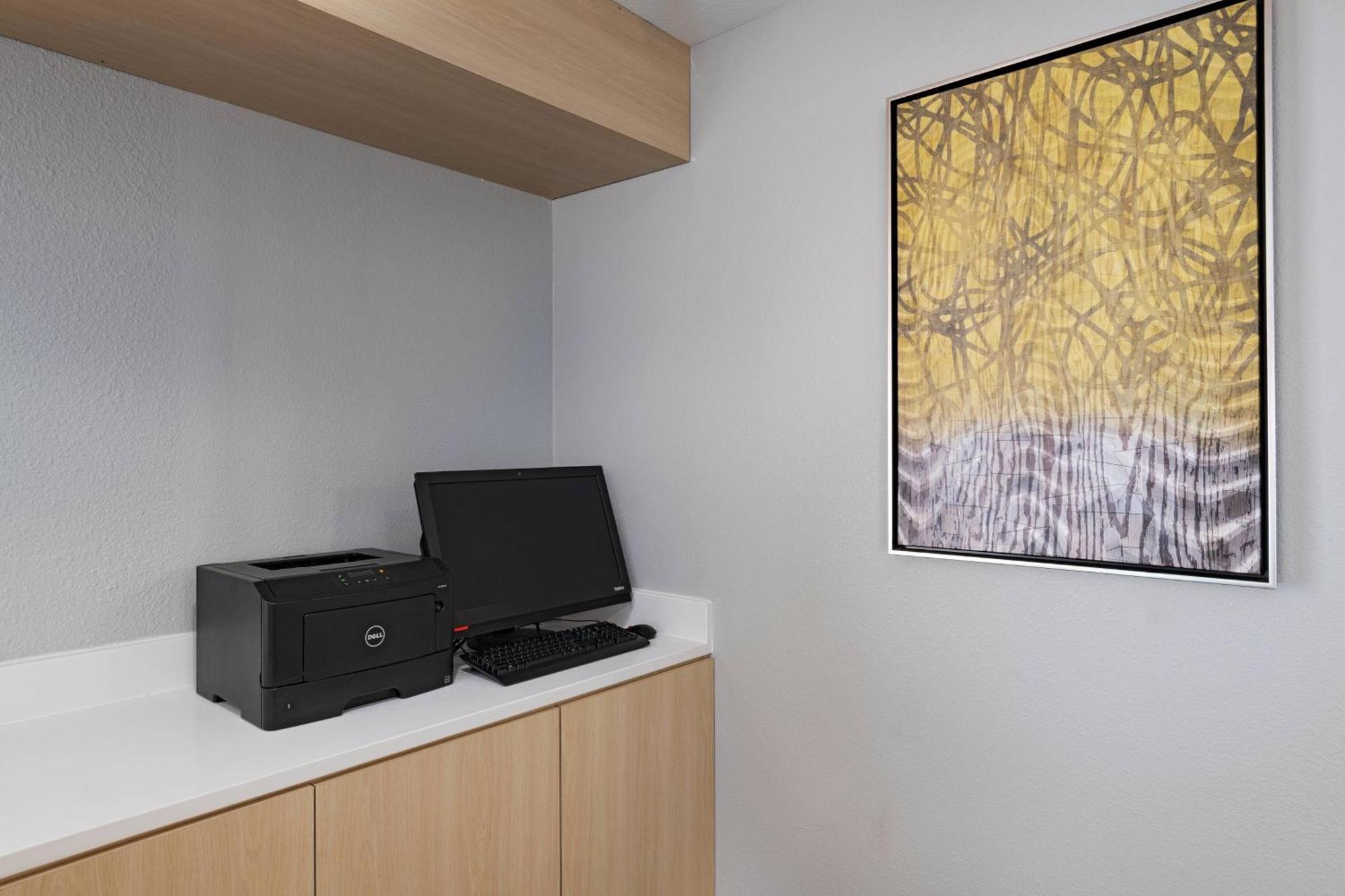 Towneplace Suites By Marriott Baton Rouge South Экстерьер фото